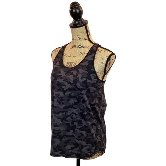 Lululemon Camo Pleated Racerback Tank Top - Picture 3 of 10